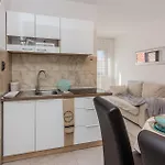 Cdi379 Apartman *